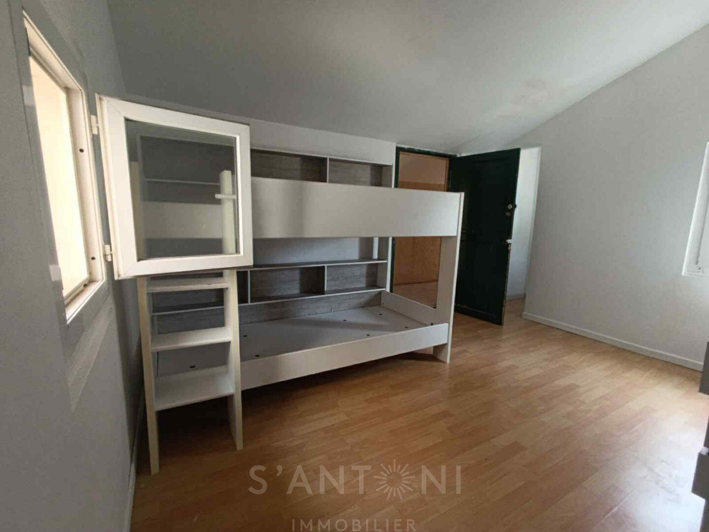 Property view 4