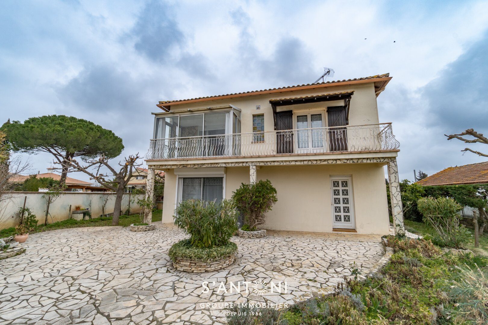 Property view